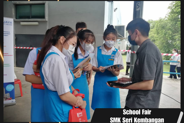 School Fair (3)